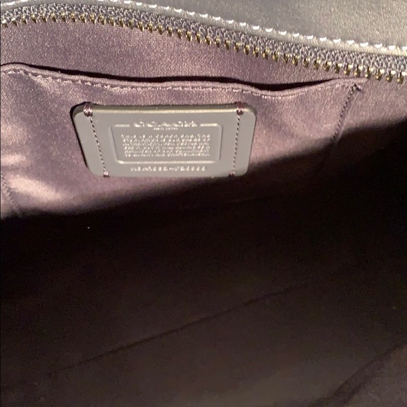 Coach purse - Picture 5 of 10